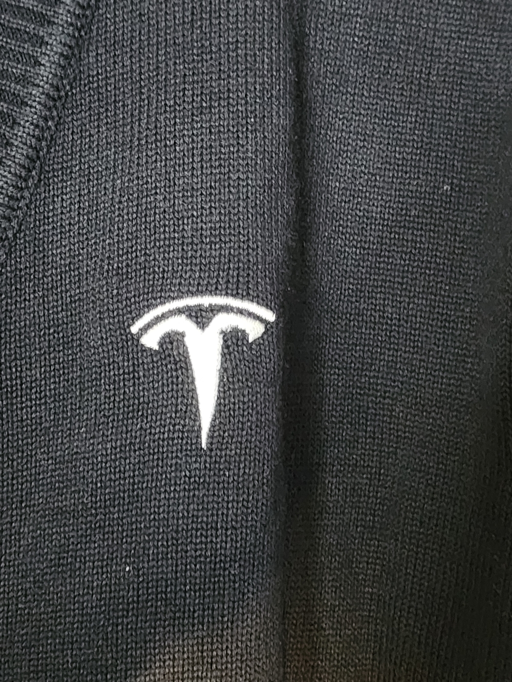 Tesla Men's Dark Blue Button-Front V-Neck Cardigan with White Logo - Picture 5 of 6